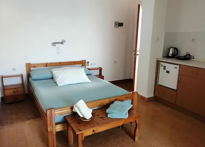Rodon Agia Kyriaki Family Apartment In Spilia Leros